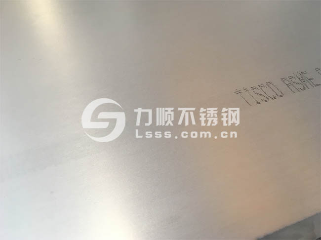 S32205不锈钢板_8mm厚